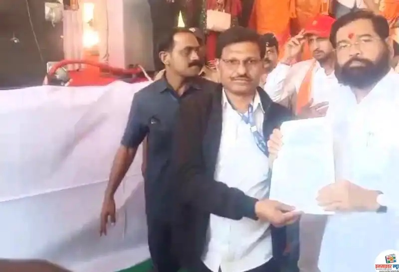 उपमुख्यमंत्री एकनाथ शिंदे यांच्याकडे निवेदन सादर ,उच्च स्तरीय बैठकीची मागणी पुन्हा जोरात उपमुख्यमंत्री एकनाथ शिंदे यांच्याकडे निवेदन सादर ,उच्च स्तरीय बैठकीची मागणी पुन्हा जोरात