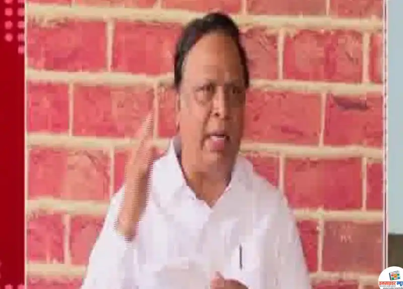 छत्रपती शिवाजी महाराजांच्या 12 किल्ल्यांचे जागतिक वारसा प्रमाणपत्र स्वीकारण्याकरिता मंत्री ॲड.आशिष शेलार फ्रान्सला छत्रपती शिवाजी महाराजांच्या 12 किल्ल्यांचे जागतिक वारसा प्रमाणपत्र स्वीकारण्याकरिता मंत्री ॲड.आशिष शेलार फ्रान्सला