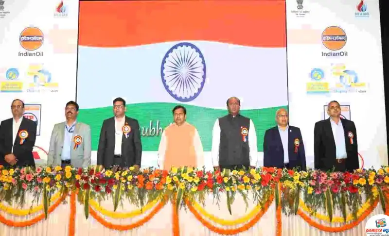 नैसर्गिक तेल व वायूची बचत ही देशसेवा – मंत्री मंगलप्रभात लोढा नैसर्गिक तेल व वायूची बचत ही देशसेवा – मंत्री मंगलप्रभात लोढा