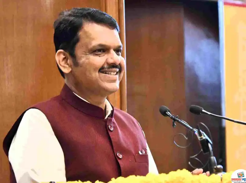 मराठीला ज्ञान भाषेत रूपांतरित करून पुढील पिढीपर्यंत नेऊया – मुख्यमंत्री देवेंद्र फडणवीस मराठीला ज्ञान भाषेत रूपांतरित करून पुढील पिढीपर्यंत नेऊया – मुख्यमंत्री देवेंद्र फडणवीस