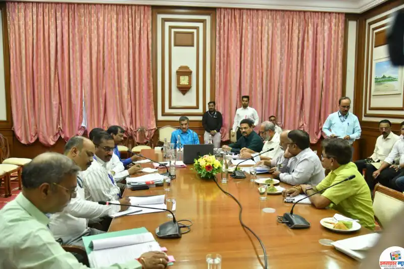 पर्यटनाला चालना देण्यासाठी पर्यटनस्थळांची प्रचार प्रसिध्दी करावी – पर्यटनमंत्री शंभूराज देसाई पर्यटनाला चालना देण्यासाठी पर्यटनस्थळांची प्रचार प्रसिध्दी करावी – पर्यटनमंत्री शंभूराज देसाई