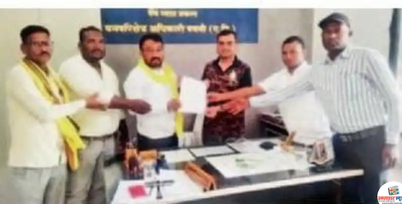 घोटी व उसरीपारमध्ये बिबट्या,वाघाचा धुमाकूळ घोटी व उसरीपारमध्ये बिबट्या,वाघाचा धुमाकूळ
