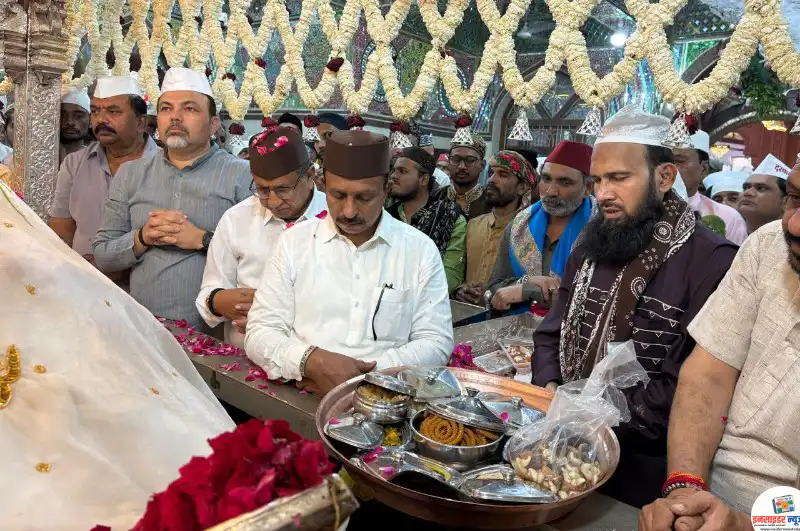 बाबा ताजुद्दीन औलिया यांच्या ८३ व्या वार्षिक उर्सची सुरुवात बाबा ताजुद्दीन औलिया यांच्या ८३ व्या वार्षिक उर्सची सुरुवात