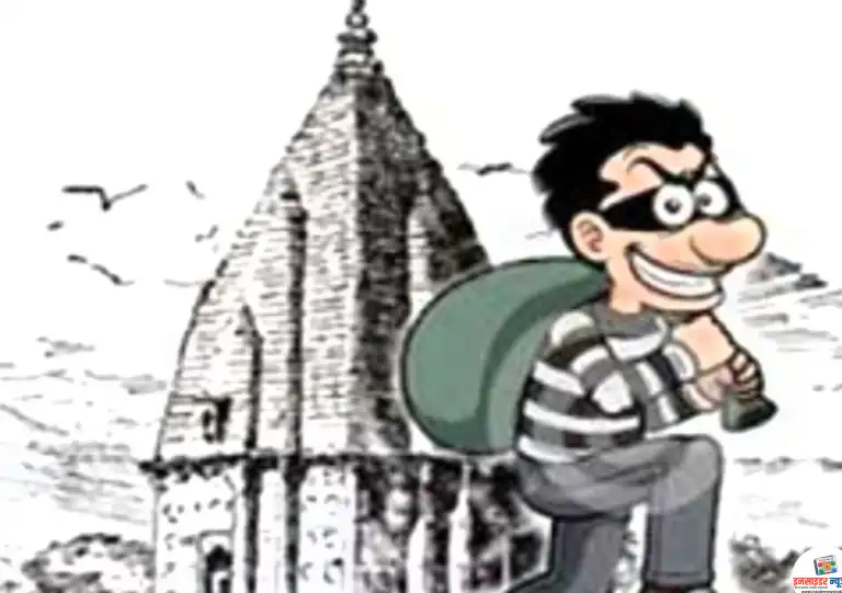 हनुमान मंदिर में चोरी, डीवीआर भी ले भागे चोर