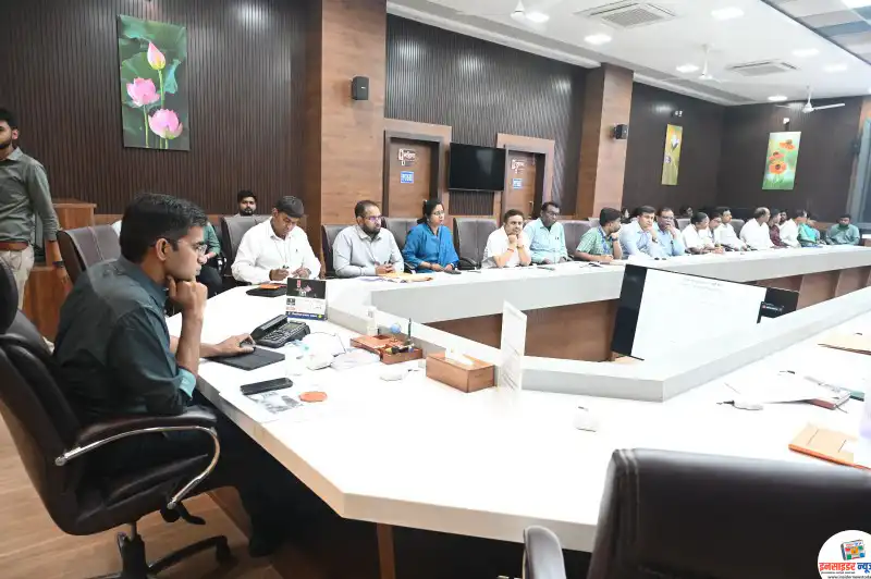 आयुष्मानकार्डचेमिशनमोडवरवितरणपूर्णकरा2_copy_800x532