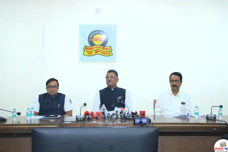एसटीची आर्थिक घडी मजबूत करण्यासाठी बहुआयामी उपाययोजना – परिवहन मंत्री प्रताप सरनाईक एसटीची आर्थिक घडी मजबूत करण्यासाठी बहुआयामी उपाययोजना – परिवहन मंत्री प्रताप सरनाईक