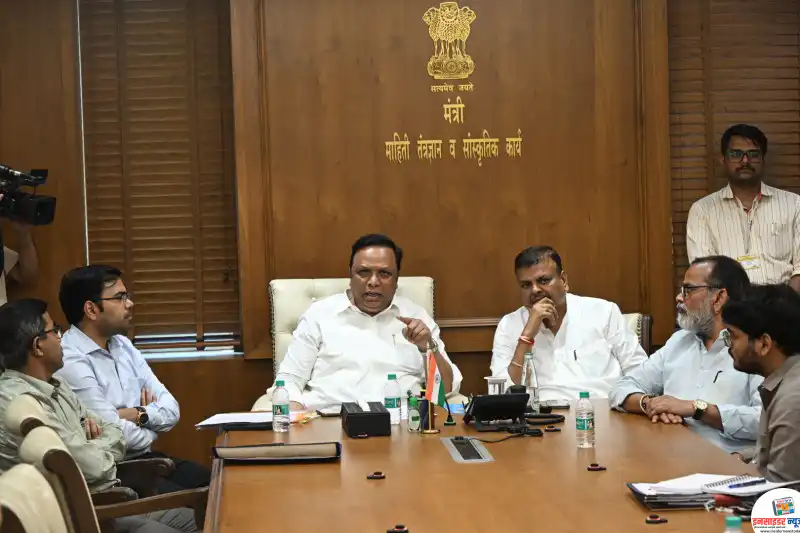 मुंबई उपनगरच्या आर मध्य आणि एच पश्चिम वार्डातील सर्व वृक्षांची आरोग्यविषयक सखोल तपासणी – मुंबई उपनगरचे पालकमंत्री ॲड. आशिष शेलार मुंबई उपनगरच्या आर मध्य आणि एच पश्चिम वार्डातील सर्व वृक्षांची आरोग्यविषयक सखोल तपासणी – मुंबई उपनगरचे पालकमंत्री ॲड. आशिष शेलार