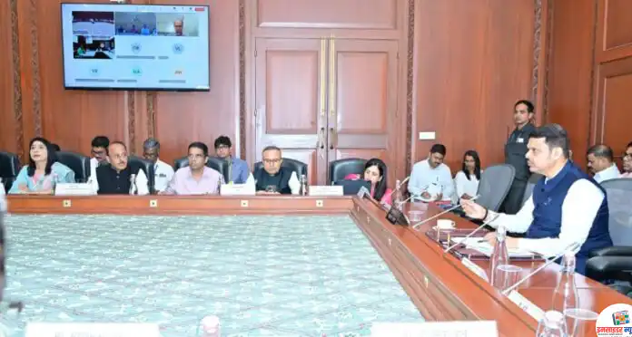 मा.मुख्यमंत्री-एल-निनोप्रभावाच्...यिणामांवरीलउपाययोजनांसंदर्भातबैठक@सह्याद्री(3)_copy_800x428