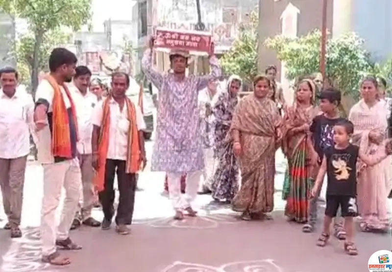 सती अनुसया माता श्रीचरण पादुकांचे कांद्री येथे दर्शना लाभ सती अनुसया माता श्रीचरण पादुकांचे कांद्री येथे दर्शना लाभ