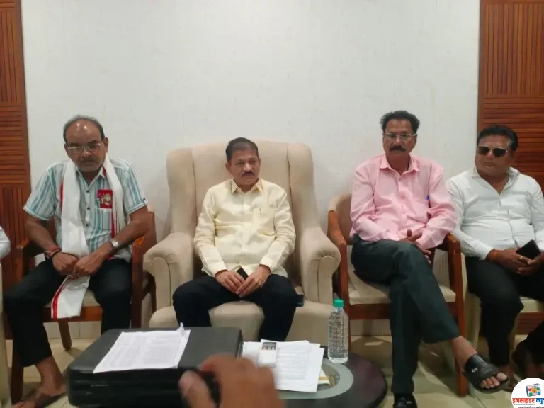 धानाला लिमिट देताना भेदभाव अन् खतांच्या किमतीत भरमसाठ वाढ; माजी आमदार चरण वाघमारे आक्रमक