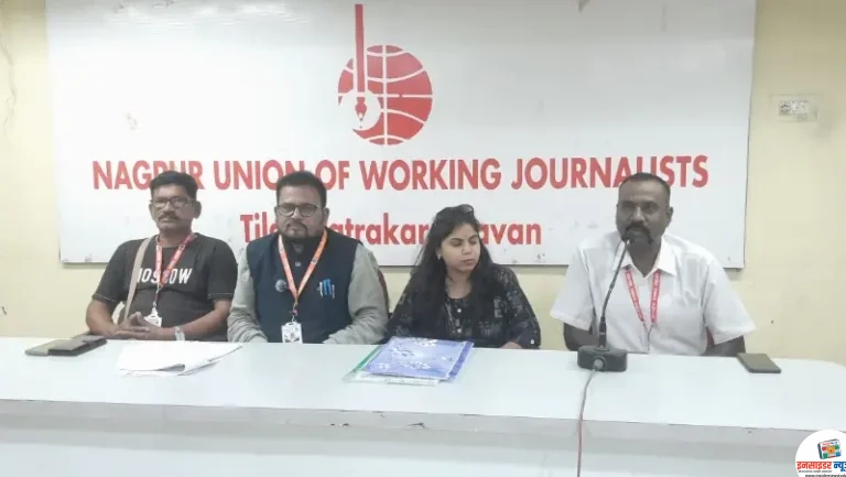ज्येष्ठ पत्रकार नंदकिशोर चरडे यांच्यावर नगरसेवकांसमोरच दगड उचलून मारण्याचा प्रयत्न !
