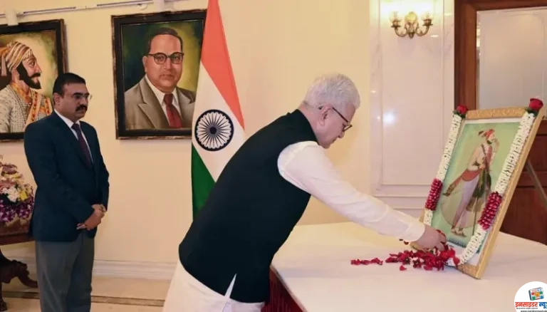 Governor Jishnu Dev Varma offers floral tributes to Chhatrapati Sambhaji Maharaj