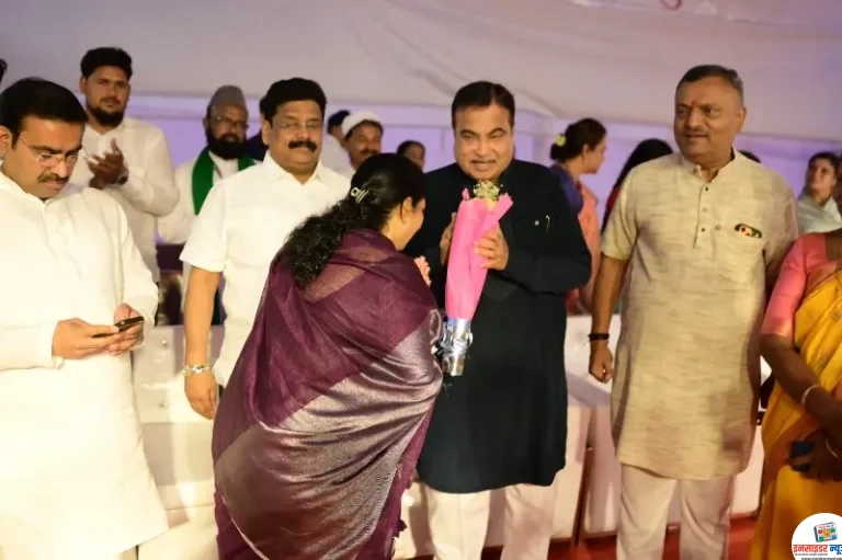 केंद्रीय मंत्री नितीन गडकरी यांच्या हस्ते अमरावती रोड-दाभा चौक सिमेंट रस्त्याचे भूमिपूजन