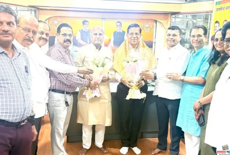 नवनियुक्त प्रदेश उपाध्यक्ष डॉ. उपेंद्र कोठेकर व विधानपरिषद सदस्य प्रा. संजय भेंडे यांचा सत्कार