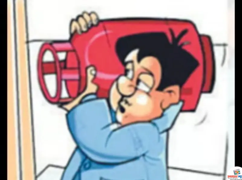 सिलिंडर डिलिव्हरीसाठी जास्तीचे पैसे देताय? सिलिंडर डिलिव्हरीसाठी जास्तीचे पैसे देताय?