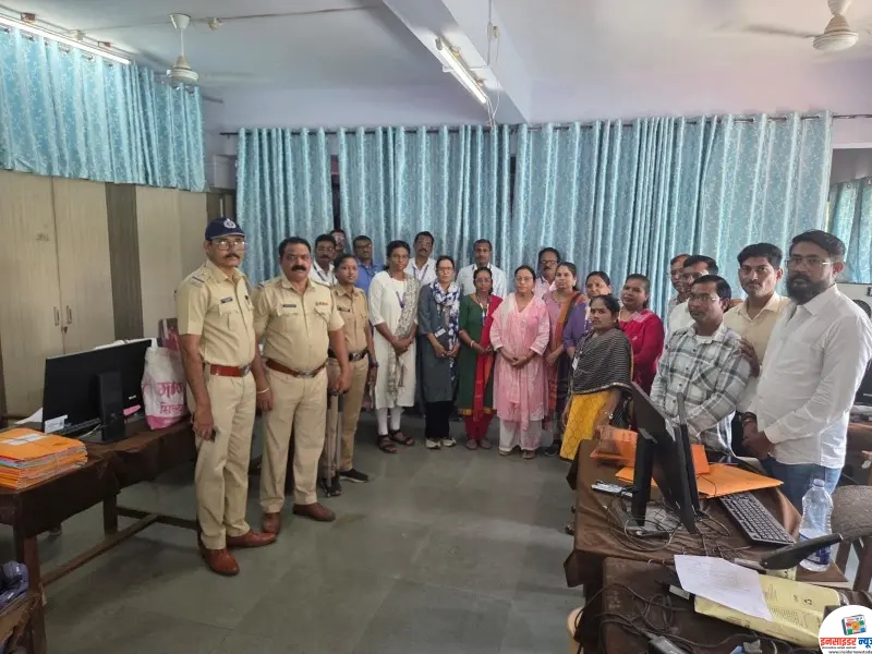 सावकारी पथकाकडून यवतमाळमधील चार ज्वेलर्सची झडती सावकारी पथकाकडून यवतमाळमधील चार ज्वेलर्सची झडती