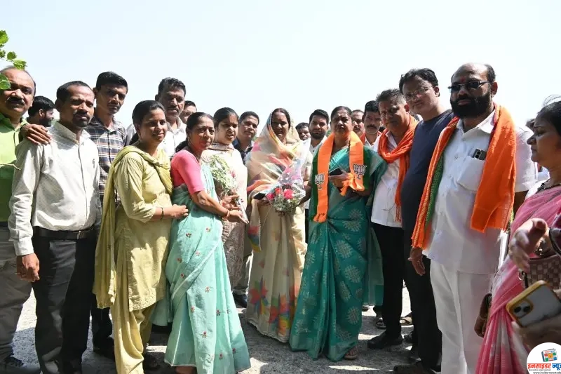 केंद्र सरकारच्या अतिरिक्त सचिवांनी दिली शांती सदन महिला निवारा केंद्राला भेट केंद्र सरकारच्या अतिरिक्त सचिवांनी दिली शांती सदन महिला निवारा केंद्राला भेट