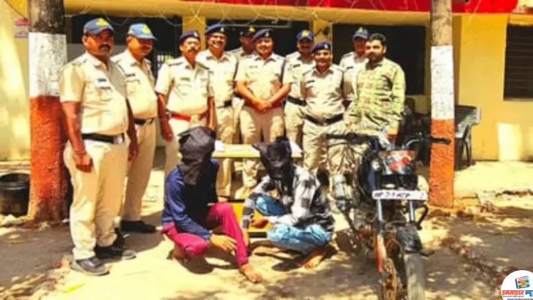 चाकू की नोंक पर पेट्रोल पंप कर्मी के लूटे 3.14 लाख