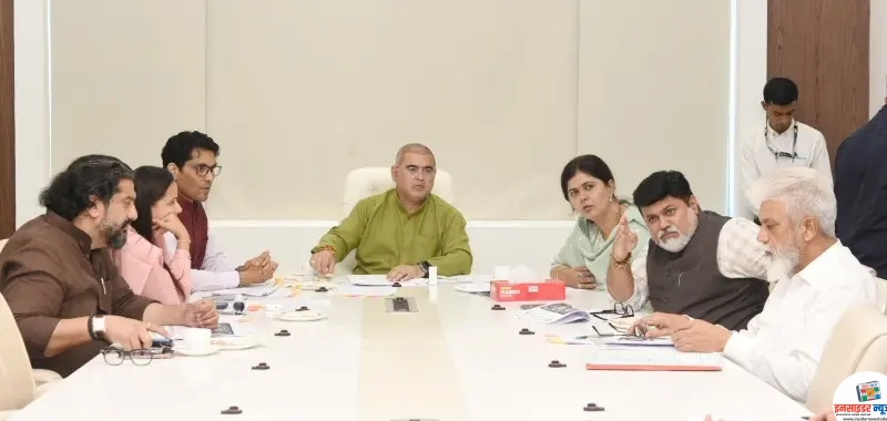 कर्तृत्ववान व्यक्तींची पद्म पुरस्कारांसाठी शिफारस करणार – मंत्री जयकुमार रावल कर्तृत्ववान व्यक्तींची पद्म पुरस्कारांसाठी शिफारस करणार – मंत्री जयकुमार रावल