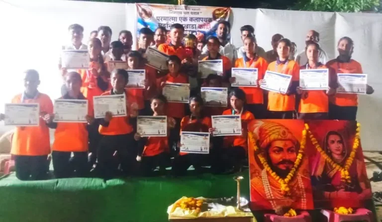 कांद्रीत सिलंबम व थाय बॉक्सिंग स्पर्धेतील विजेत्या खेळाडुंचा भव्य सत्कार सोहळा संपन्न
