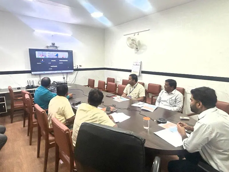 जिल्हाधिकाऱ्यांनी घेतला पाणीटंचाईचा आढावा जिल्हाधिकाऱ्यांनी घेतला पाणीटंचाईचा आढावा