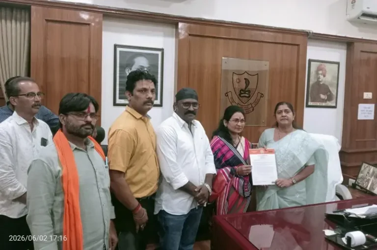मनसेच्या शिष्टमंडळाकडून महापालिका आयुक्तांना निवेदन