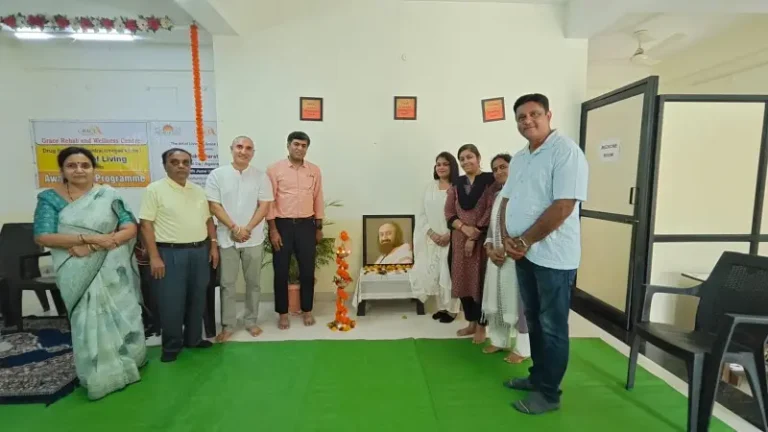 आंतरराष्ट्रीय अमली पदार्थ विरोधी दिनानिमित्त ग्रेस डी-अॅडिक्शन सेंटरतर्फे जनजागृती