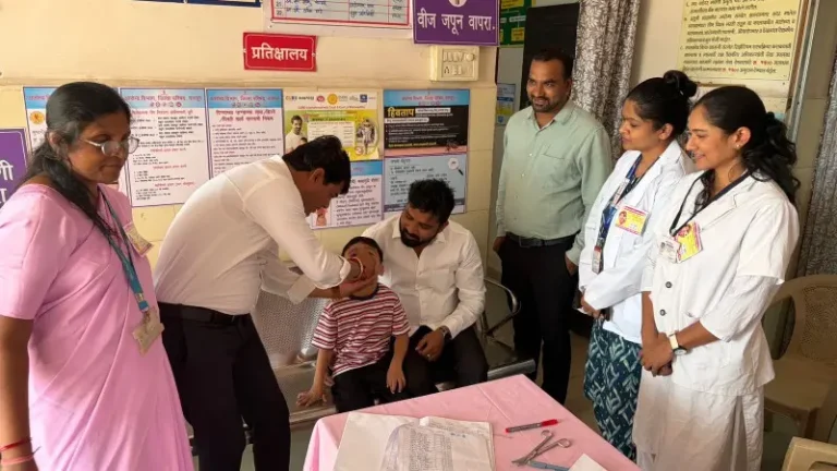 येरखेड्यात राष्ट्रीय पल्स पोलिओ लसीकरण मोहिमेचा आढावा; प्रत्येक बालकापर्यंत लस पोहोचविण्याचे आवाहन