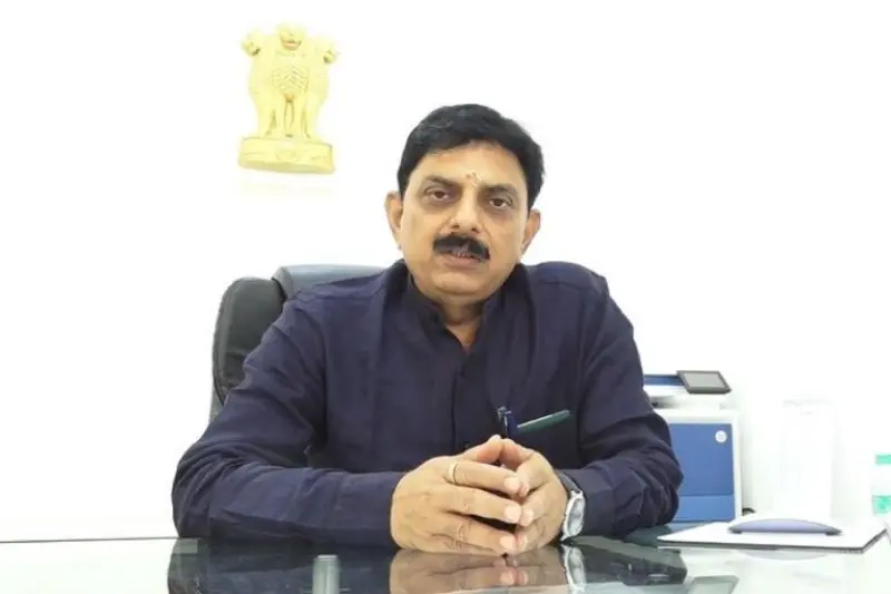 जुन्या कपड्यांवरील पुनर्प्रक्रियेमुळे पर्यावरण संवर्धनासह महिलांसाठी रोजगार निर्मिती – वस्त्रोद्योग मंत्री सावकारे जुन्या कपड्यांवरील पुनर्प्रक्रियेमुळे पर्यावरण संवर्धनासह महिलांसाठी रोजगार निर्मिती – वस्त्रोद्योग मंत्री सावकारे