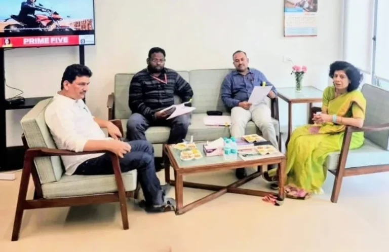 राज्यातील आरोग्य यंत्रणेच्या बळकटीसाठी मंत्री प्रकाश आबिटकर यांची नवी दिल्लीत उच्चस्तरीय बैठक