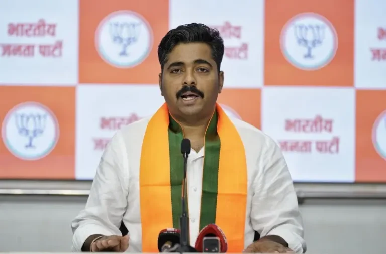 टेंडरमधील टक्केवारीचा मातोश्री पॅटर्न काय होता हे एकदा महाराष्ट्राला सांगाच