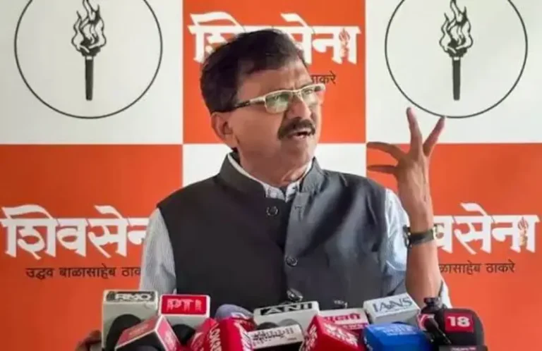 ‘भाजपा ने महमूद गजनी की तरह राम मंदिर को लूटा