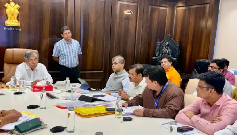 नेत्रदान जनजागृती, वृक्षारोपण आणि योग अभियानास प्रारंभ