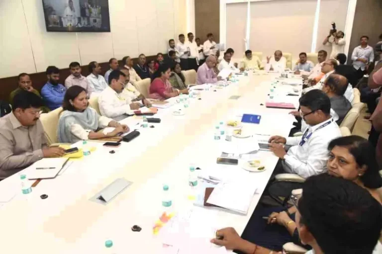 मराठा आरक्षण संदर्भात कक्ष स्थापन करणार – जलसंपदा मंत्री राधाकृष्ण विखे-पाटील
