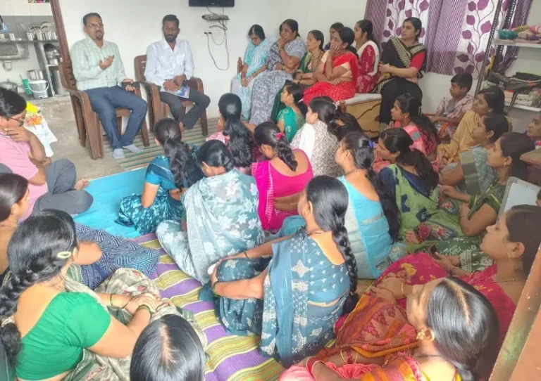अखिल भारतीय माळी महासंघाचा वर्धापन दिन महिला आरोग्य शिबिराने साजरा