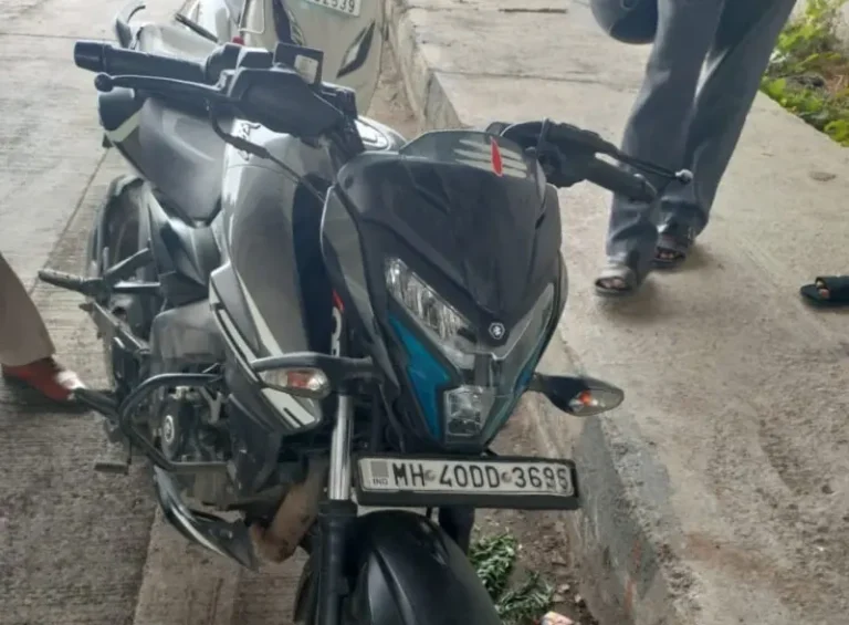 टिप्पर की टक्कर से युवती की मौत