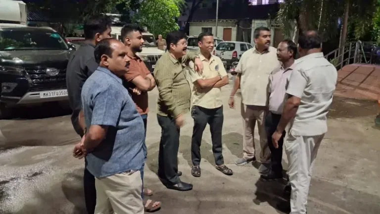 कार पार्किंग को लेकर युवक पर हमला