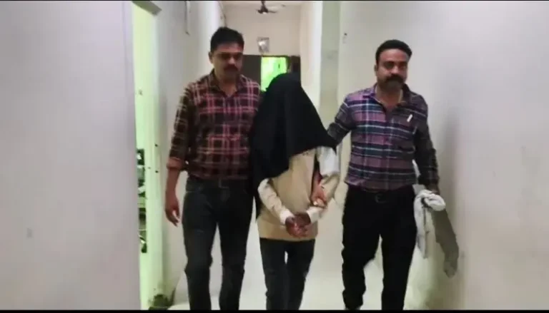 पैसों के लेनदेन में चाकू से किया हमला