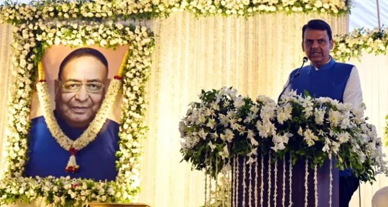 बाबुराव तिडके यांनी इतरांच्या जीवनात आनंद पेरला – मुख्यमंत्री देवेंद्र फडणवीस यांचे प्रतिपादन