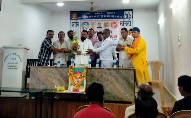 सेवानिवृत्त सफाई कर्मचाऱ्यांच्या प्रलंबित लाभांसाठी अखिल भारतीय सफाई मजदूर युनियन आक्रमक