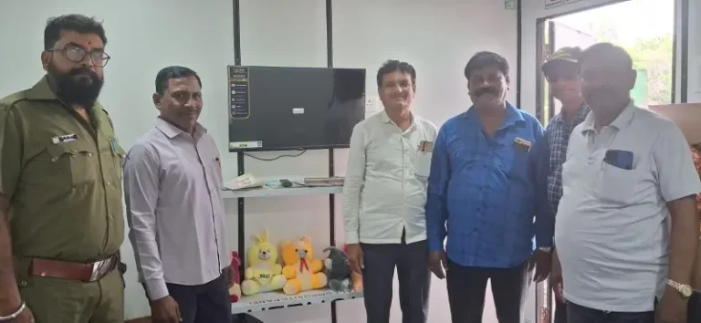 कामठी बसस्थानकात ‘हिरकणी कक्ष’ : स्तनदा माता व बालकांसाठी सन्मानाची सुरक्षित सुविधा