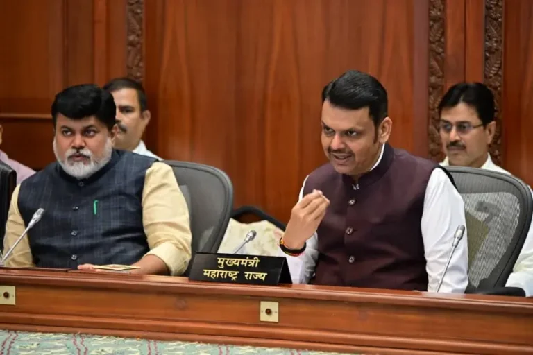 मराठी भाषा जतन आणि संवर्धनासाठी प्रभावी कृती आराखडा राबवा – मुख्यमंत्री देवेंद्र फडणवीस