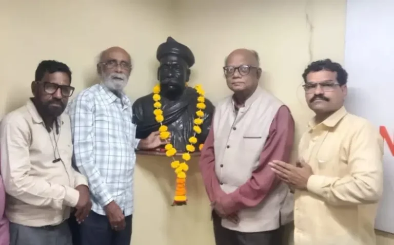 टिलक पत्रकार भवन में लोकमान्य टिलक की 170 वीं जयंती