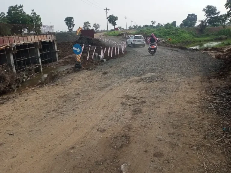 …अखेर खापरखेडा (तेली )ते पारडीखुर्द पर्यायी पूल वाहल्यामुळे बंद असलेली वाहतूक रविवार पासून सुरू