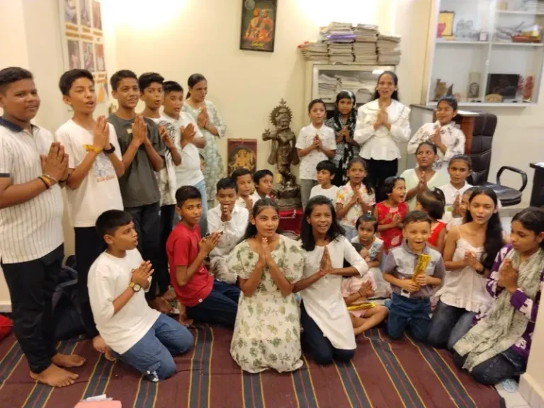 गुरुपौर्णिमेनिमित्त श्रद्धा फाउंडेशन तर्फे प्रेरणादायी कार्यक्रम संपन्न