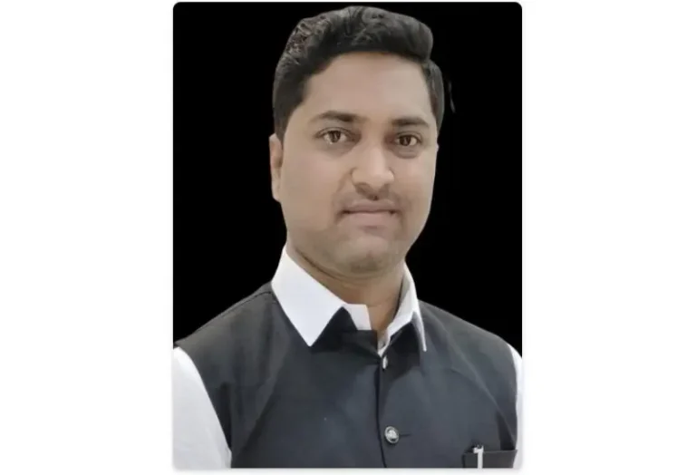 खुर्ची वाचविण्यासाठी सरकार व्यस्त; विद्यार्थ्यांच्या भविष्याकडे मात्र दुर्लक्ष ?