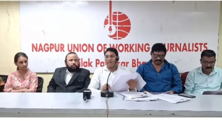 NIT में अनियमितता और भ्रष्टाचार के आरोप -शिवसैनिकों ने की निष्पक्ष जांच की मांग