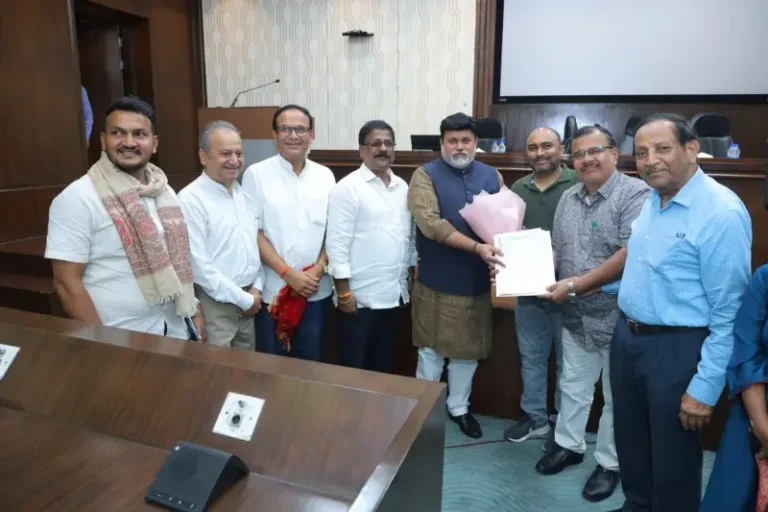 राजधानीत मराठी भाषा – संस्कृतीचे संवर्धन करण्यासाठी राज्य शासन कटीबद्ध – मराठी भाषा मंत्री उदय सामंत