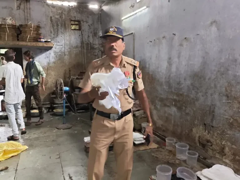 सार्वजनिक ठिकाणी अस्वच्छता पसरविणाऱ्या 73 प्रकरणांची नोंद