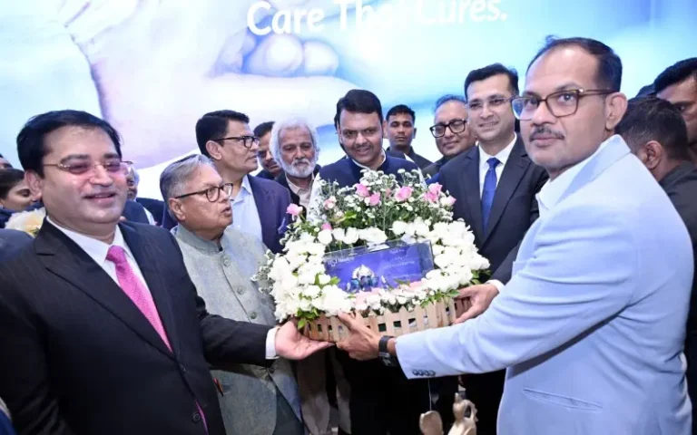 न्यू एरा हॉस्पिटलचे मुख्यमंत्र्यांच्या हस्ते उद्घाटन